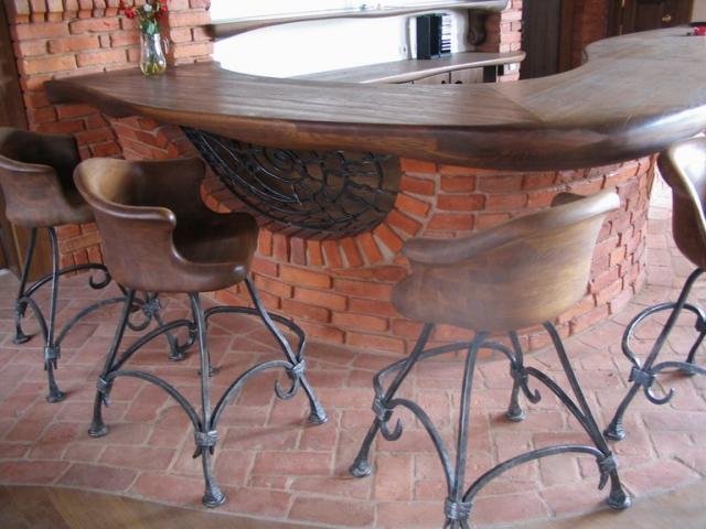 Medinės kėdės ir stalai kavinėms Palangoje
